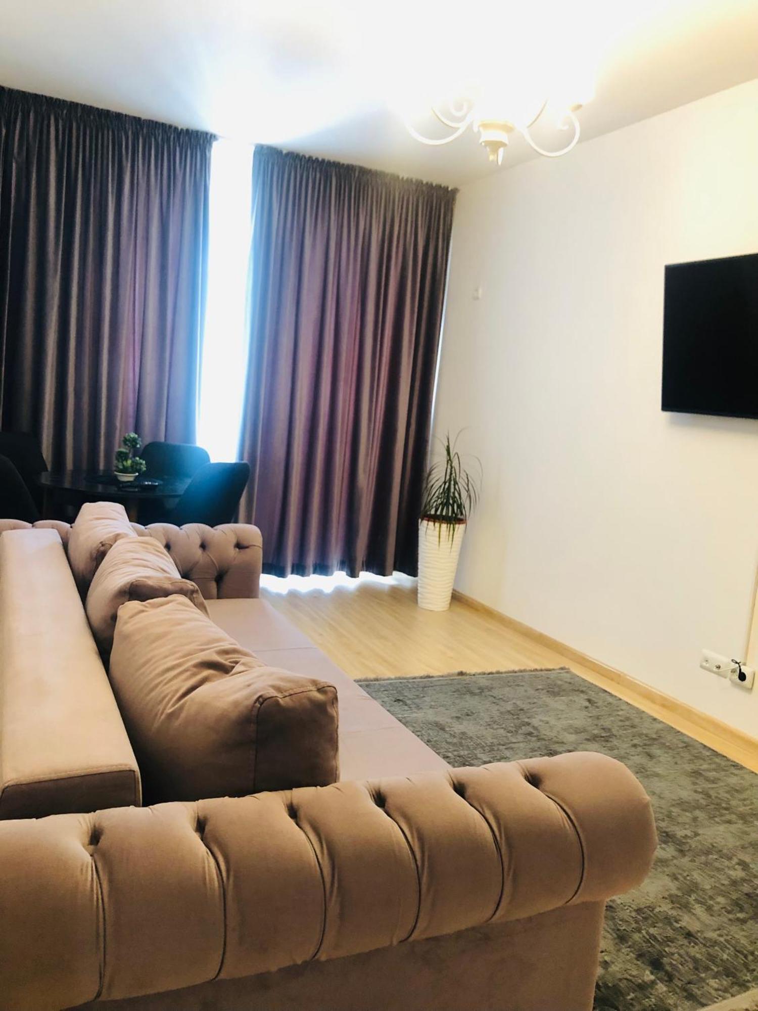 Alex Mnl Lux Apartment 2 Free Parking Bukarest Exterior foto